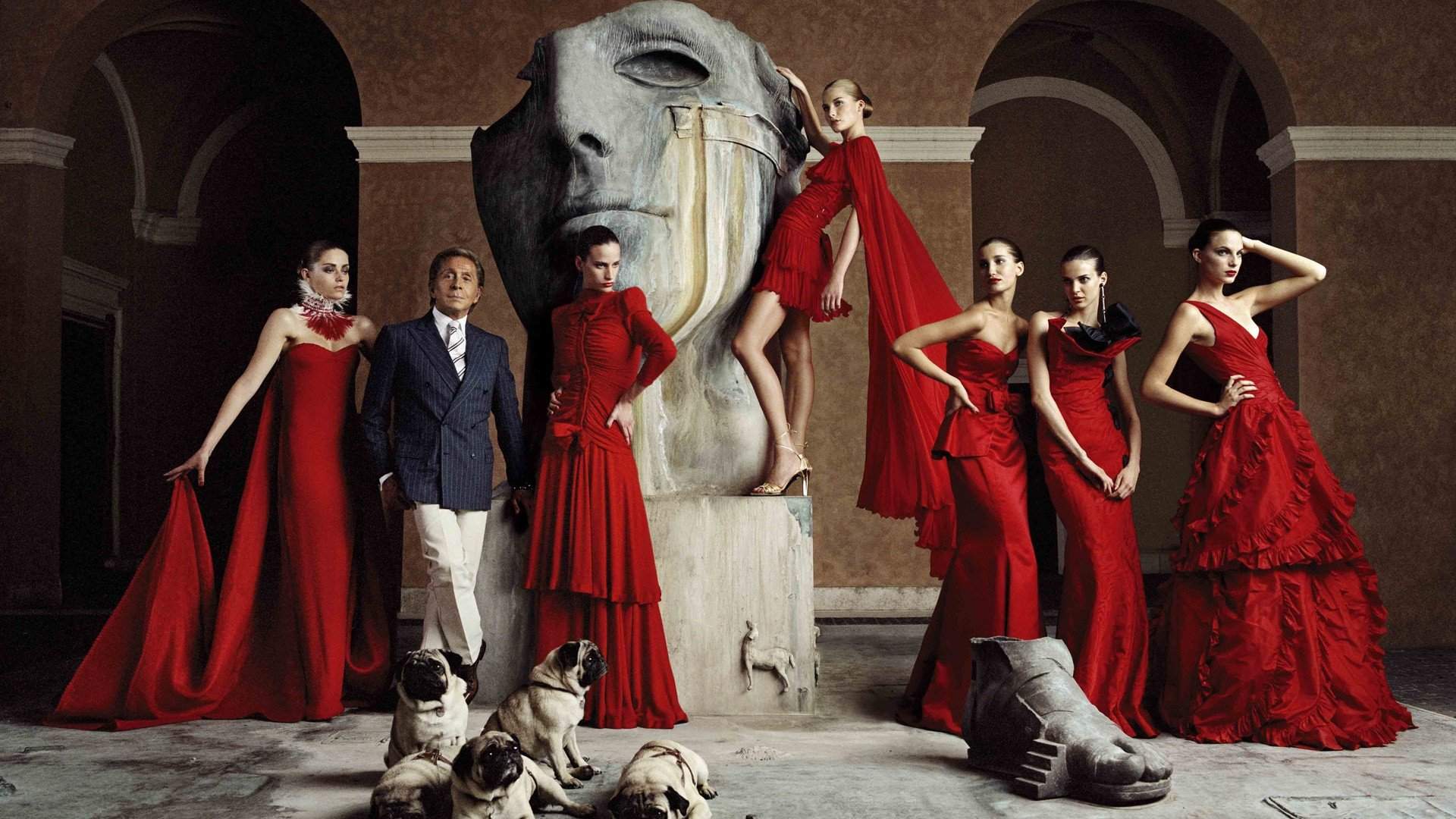 Backdrop for Valentino: The Last Emperor