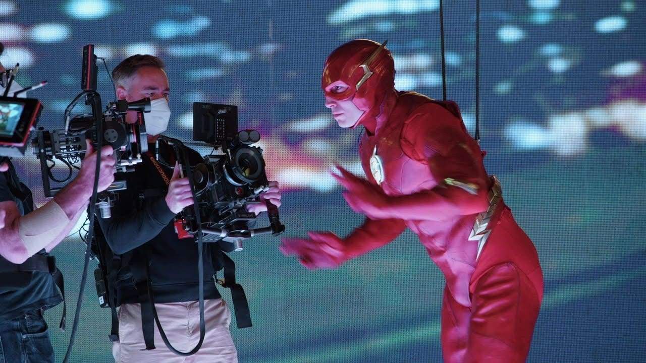 Backdrop for Making The Flash: Worlds Collide