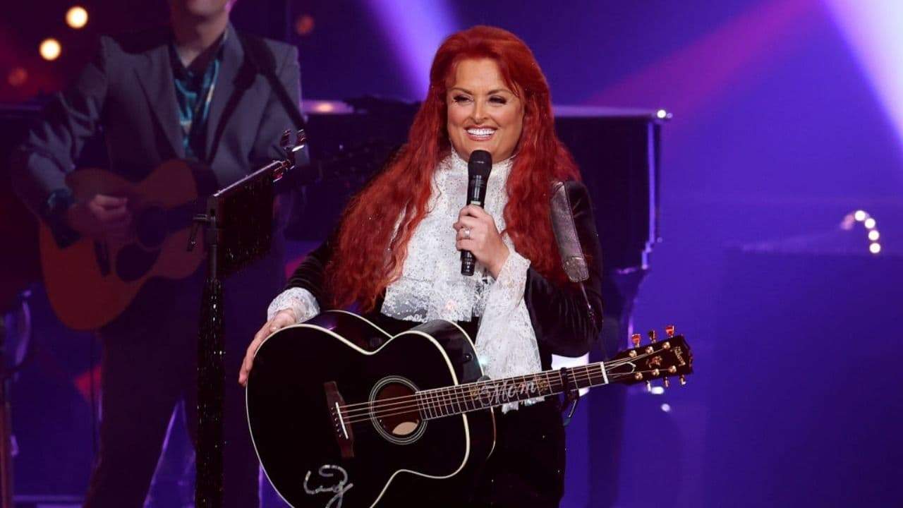 Backdrop for Wynonna Judd: Between Hell and Hallelujah