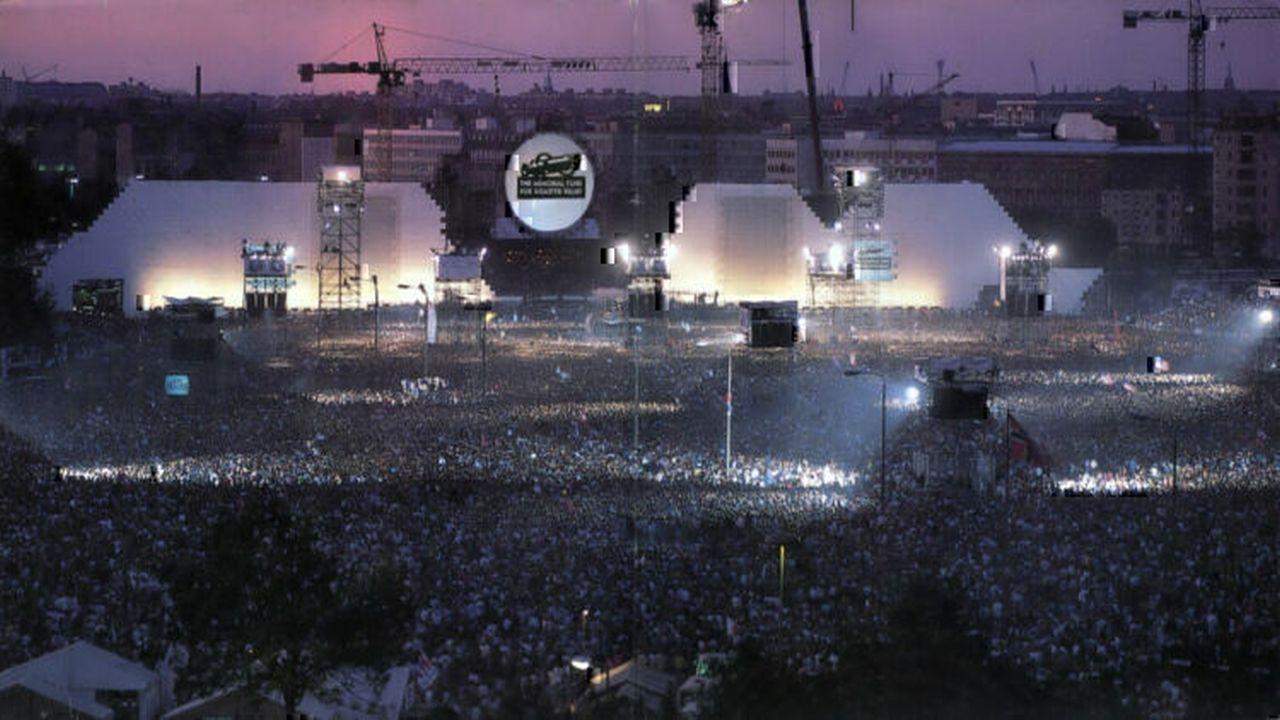 Backdrop for Roger Waters: The Wall - Live in Berlin