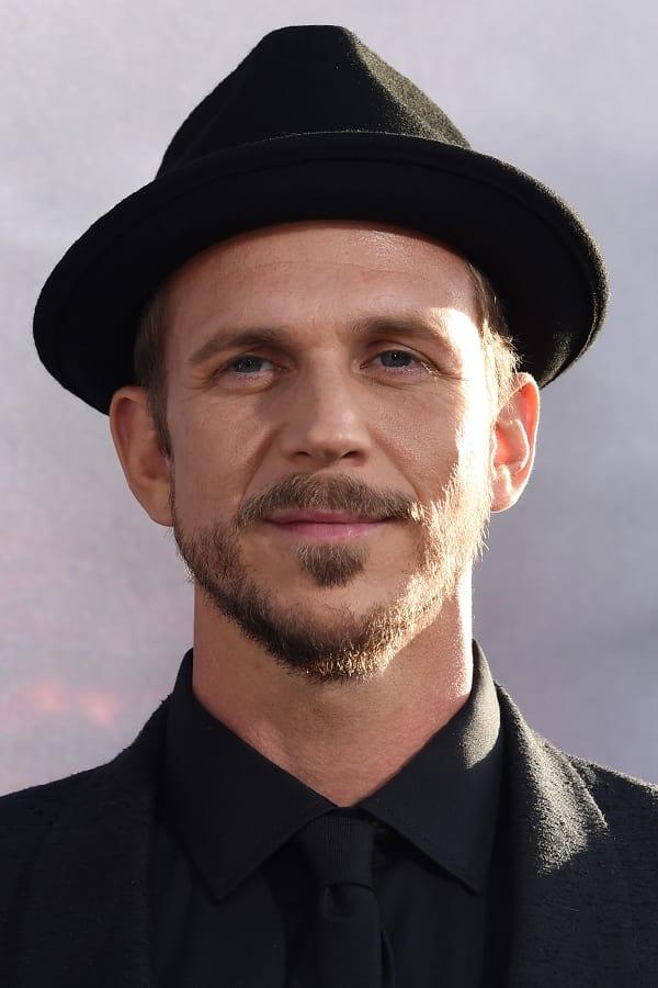 Gustaf Skarsgård