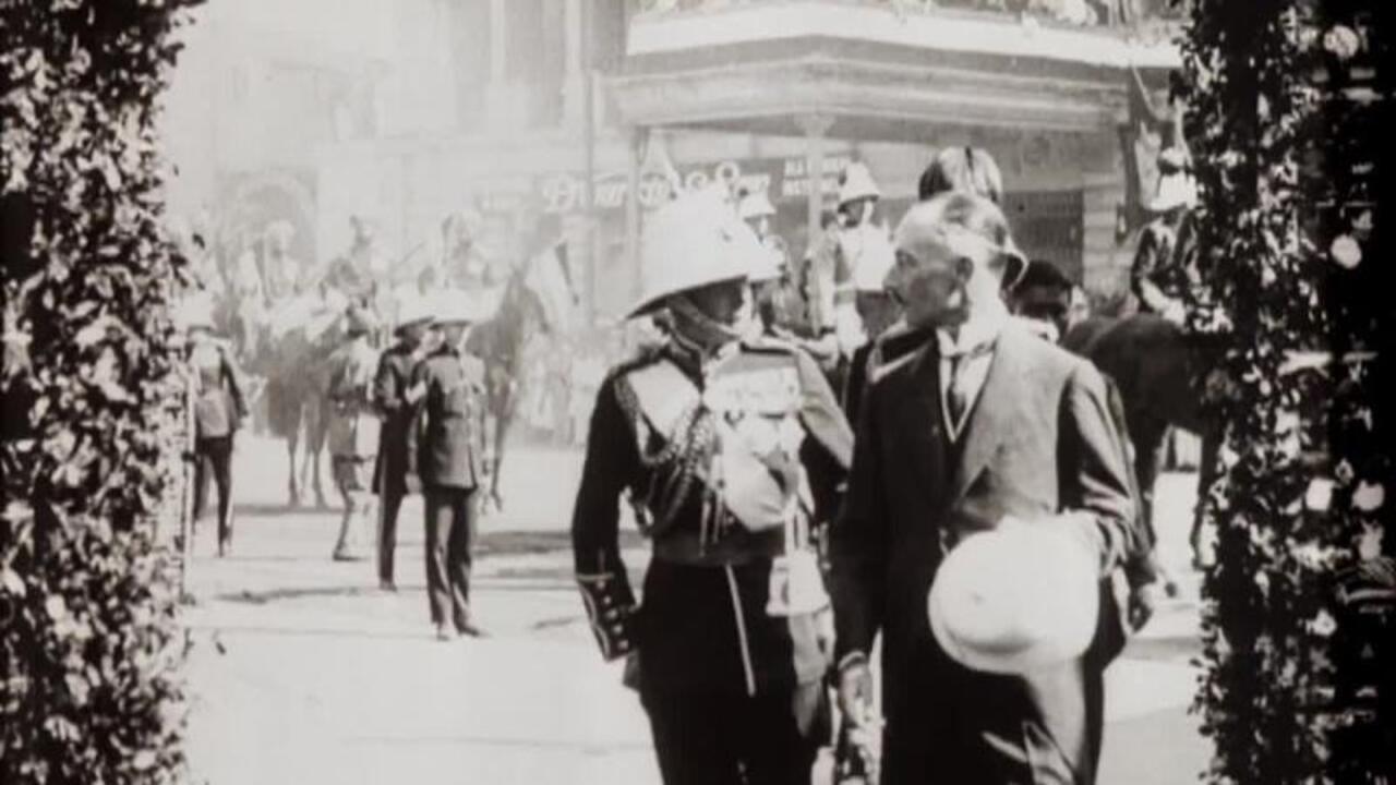 Backdrop for Edward Prince of Wales' Tour of India: Calcutta and Delhi