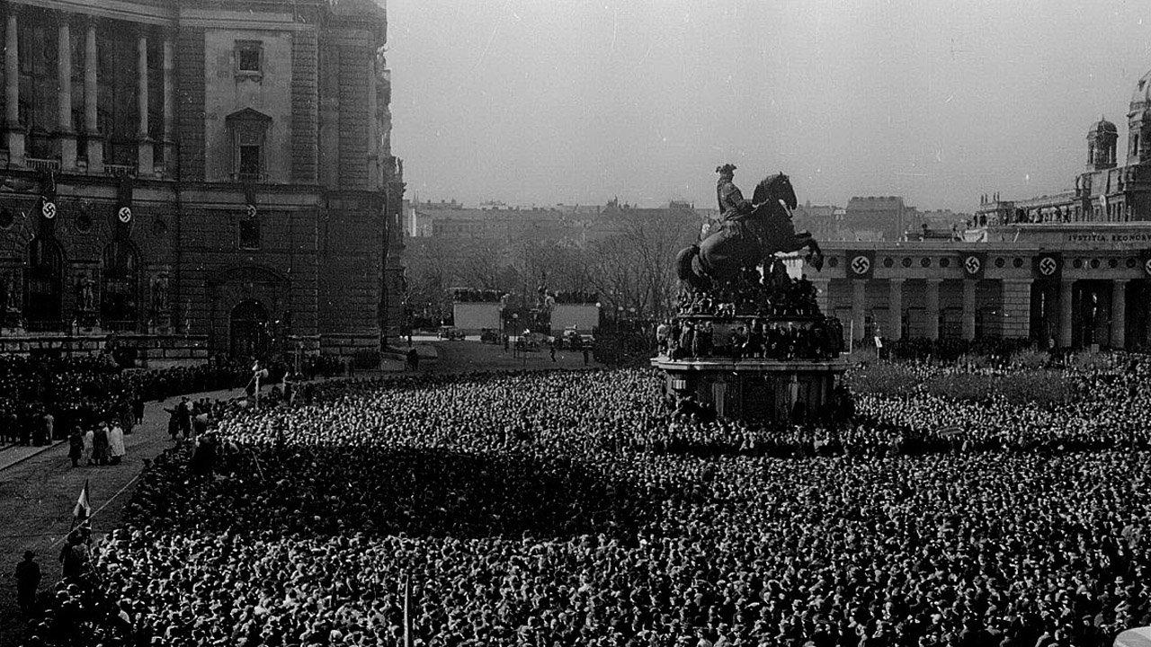 Backdrop for Why We Fight: Prelude to War