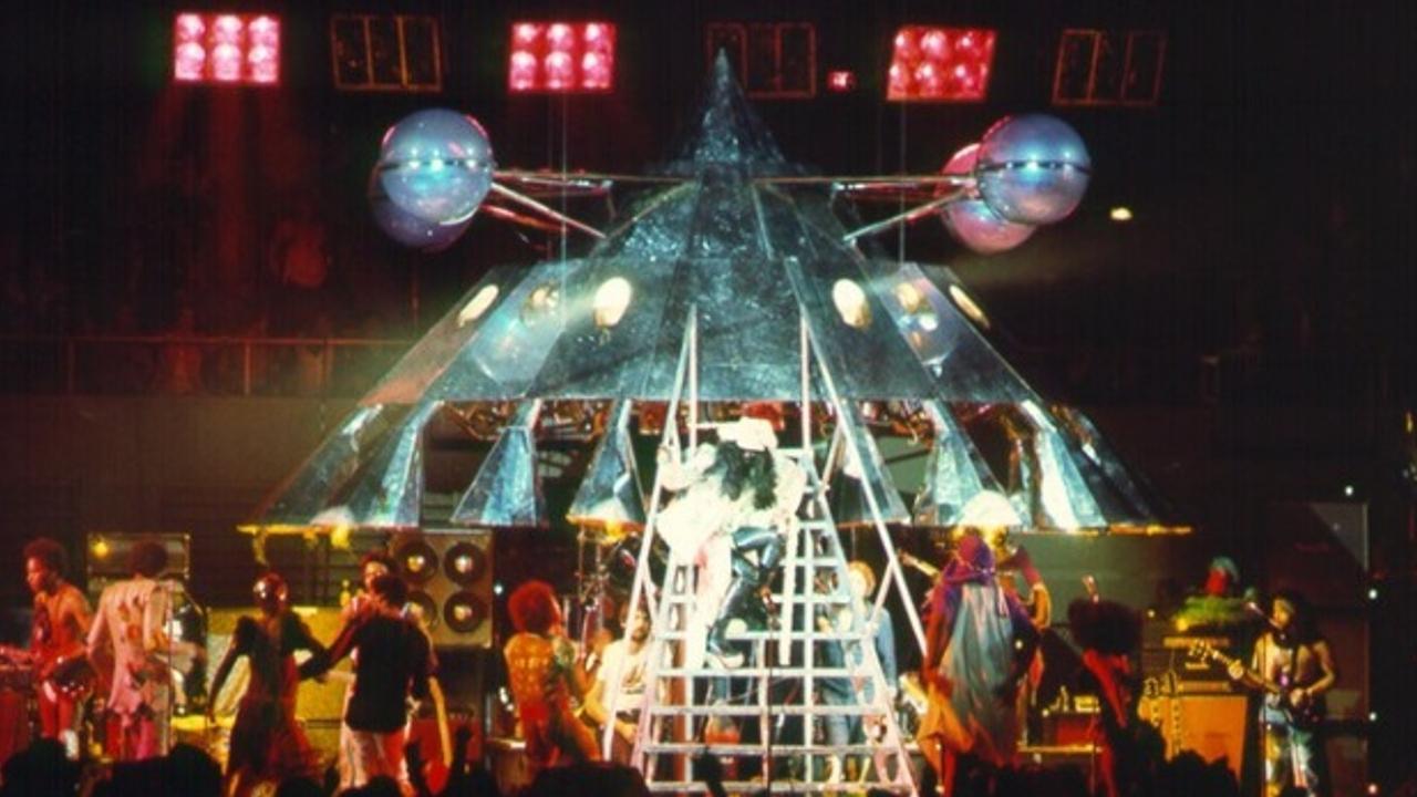 Backdrop for Parliament Funkadelic - The Mothership Connection