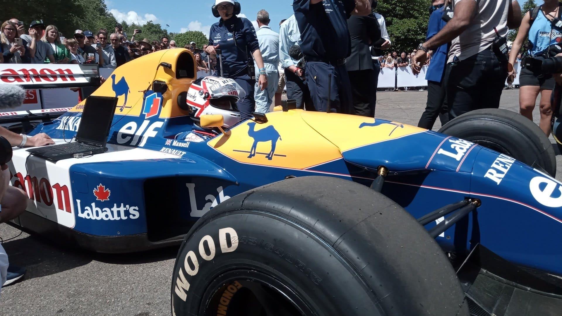 Backdrop for Williams & Mansell: Red 5