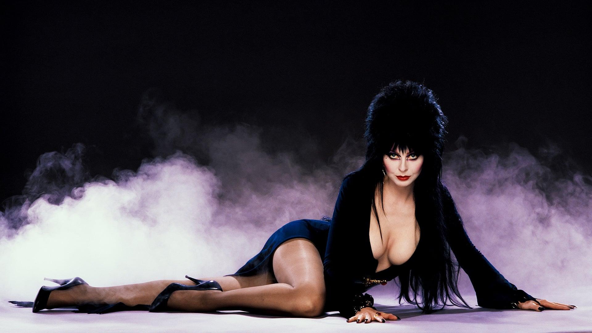 Backdrop for Elvira: Mistress of the Dark