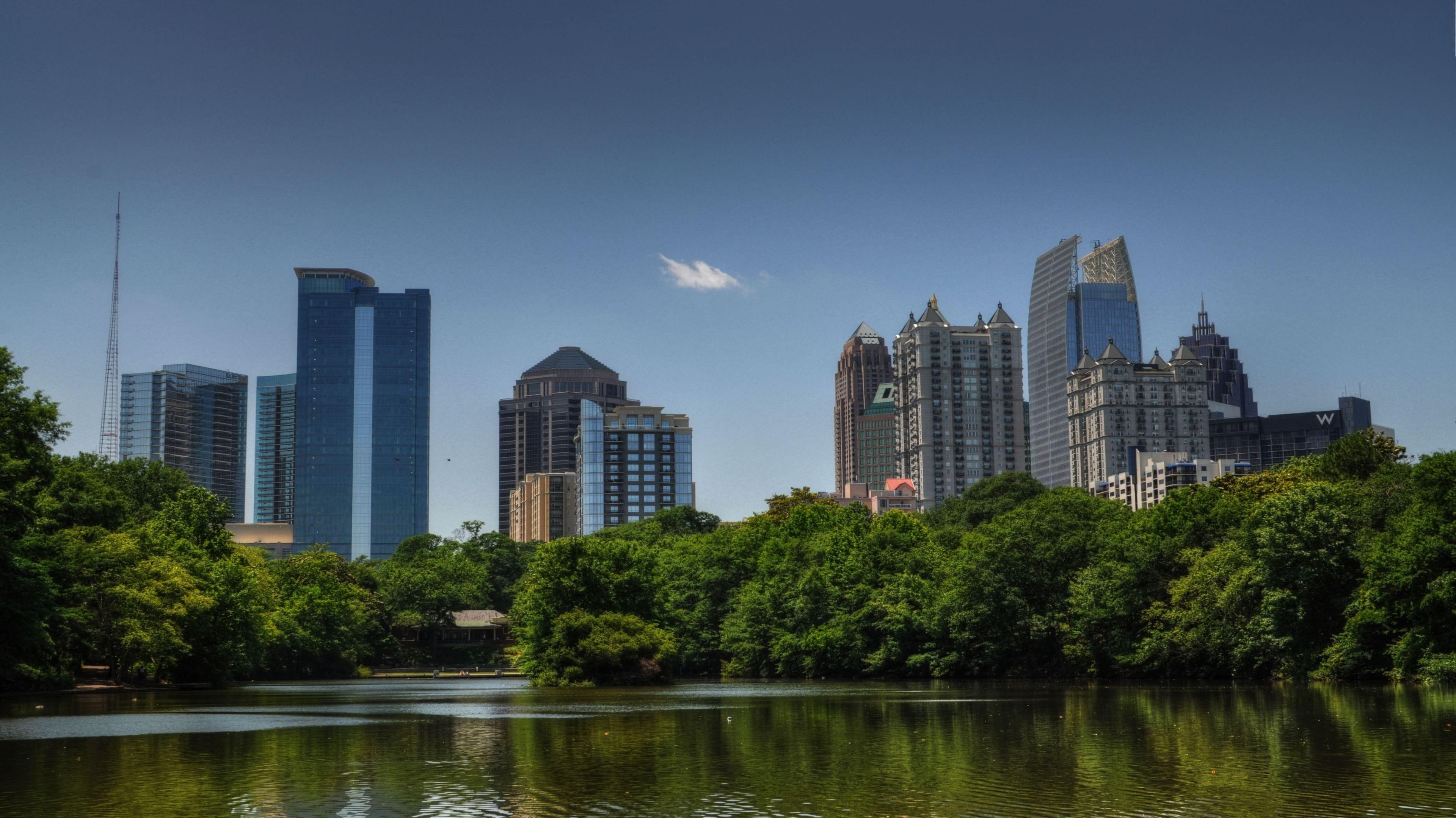 Backdrop for Dave Matthews Band: Live at Piedmont Park