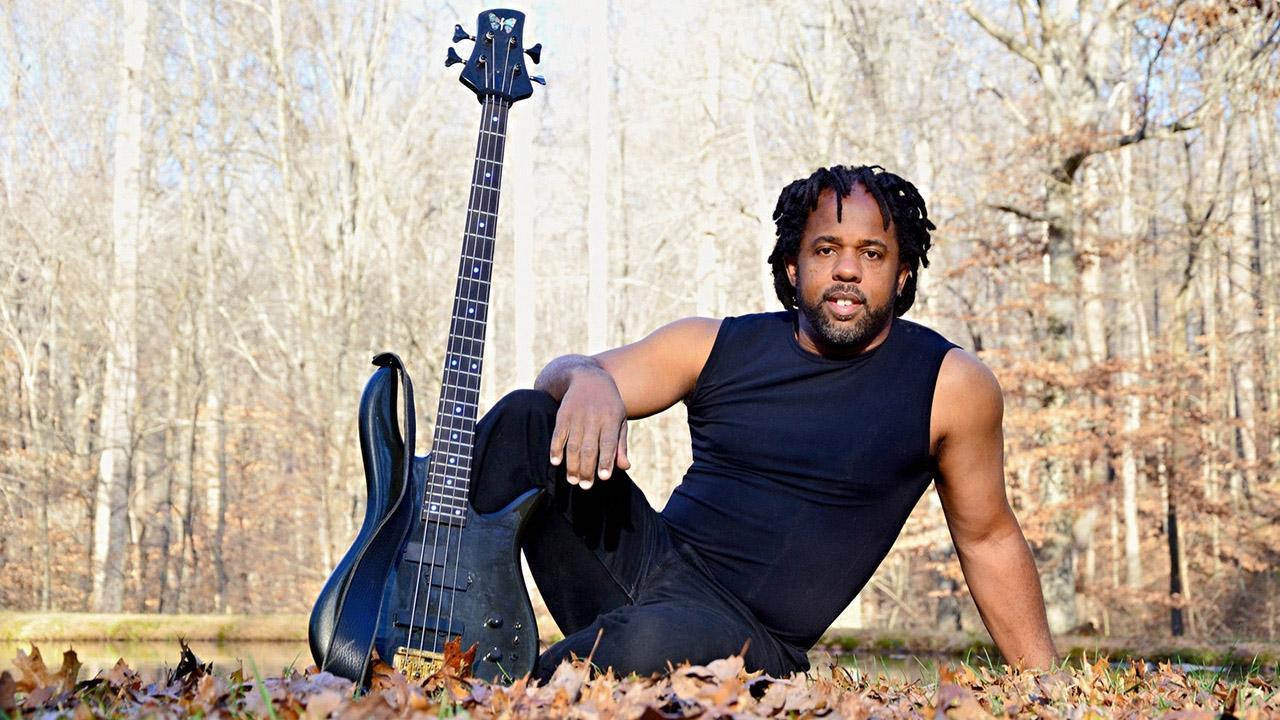 Backdrop for Victor Wooten: Live at Bass Day 1998