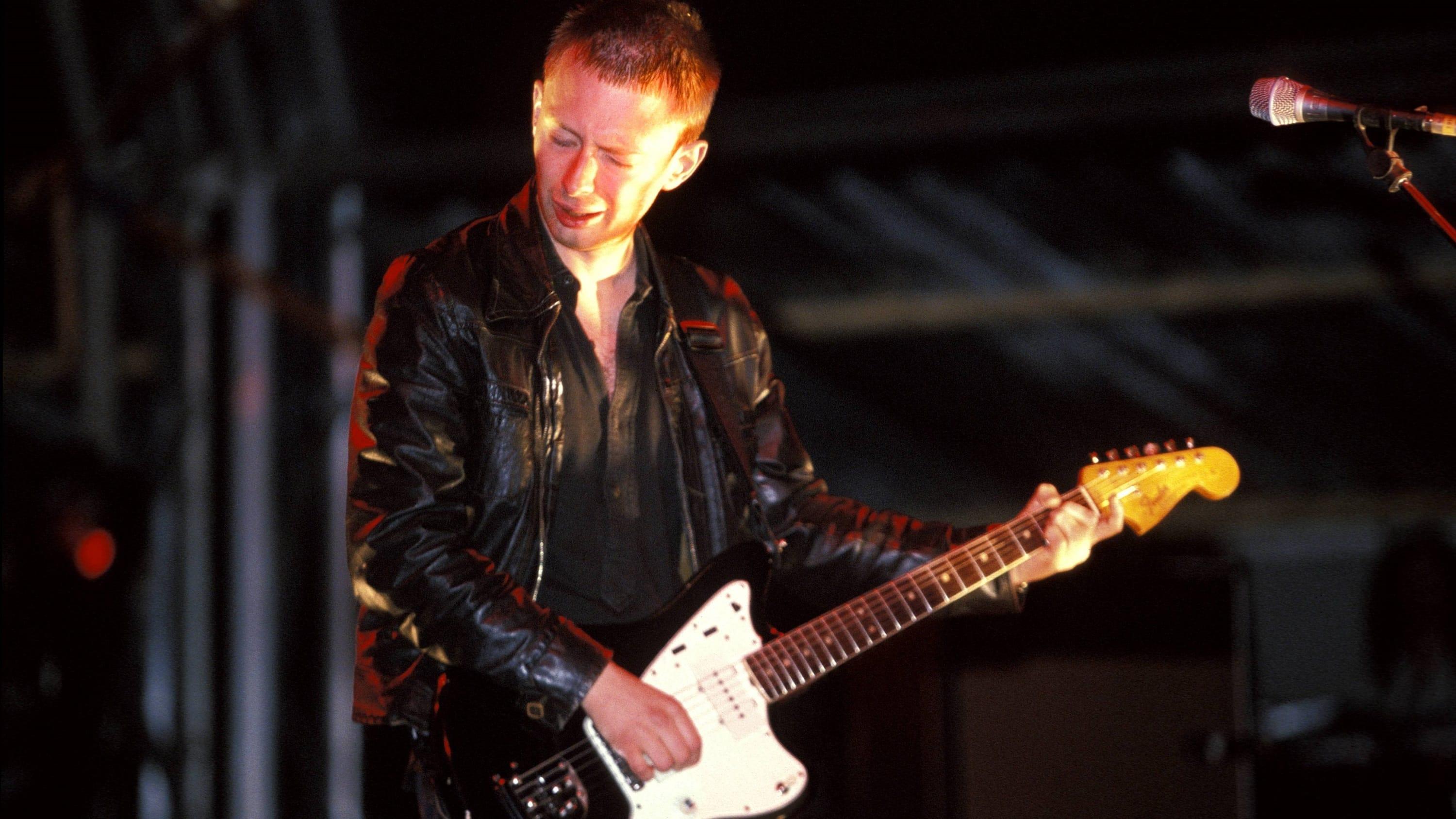 Backdrop for Radiohead: Glastonbury 1997